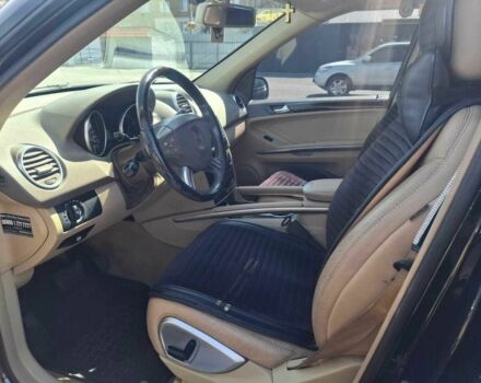 Черный Мерседес 320, объемом двигателя 3 л и пробегом 200 тыс. км за 12000 $, фото 16 на Automoto.ua