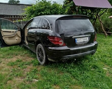 Чорний Мерседес 320, об'ємом двигуна 3 л та пробігом 340 тис. км за 6000 $, фото 4 на Automoto.ua