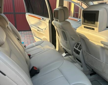 Черный Мерседес 320, объемом двигателя 3 л и пробегом 2 тыс. км за 16500 $, фото 3 на Automoto.ua