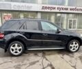 Чорний Мерседес 320, об'ємом двигуна 3 л та пробігом 355 тис. км за 8500 $, фото 6 на Automoto.ua