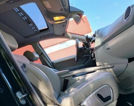 Черный Мерседес 320, объемом двигателя 3.2 л и пробегом 3 тыс. км за 4000 $, фото 5 на Automoto.ua