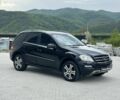 Черный Мерседес 320, объемом двигателя 3 л и пробегом 240 тыс. км за 14200 $, фото 7 на Automoto.ua
