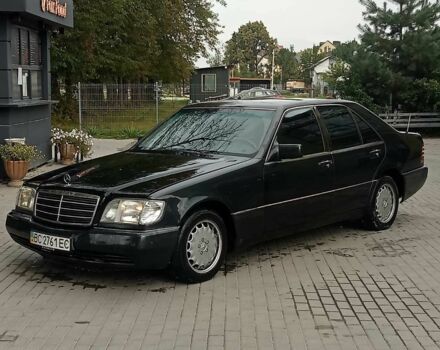 Черный Мерседес 320, объемом двигателя 3.2 л и пробегом 450 тыс. км за 4500 $, фото 1 на Automoto.ua