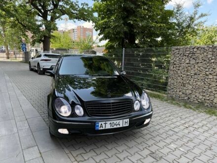 Мерседес 320 2003 в Ивано-Франковске на Automoto.ua Черный Мерседес 320, объемом двигателя 3.2 л и пробегом 344 тыс. км за 8950 $, фото 1 на Automoto.ua