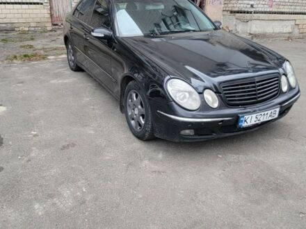 Чорний Мерседес 320, об'ємом двигуна 3.2 л та пробігом 250 тис. км за 7600 $, фото 1 на Automoto.ua