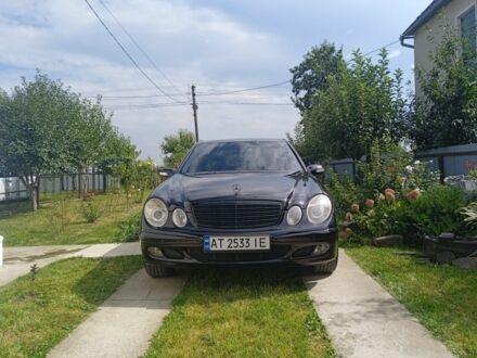 Черный Мерседес 320, объемом двигателя 3.2 л и пробегом 342 тыс. км за 8100 $, фото 1 на Automoto.ua