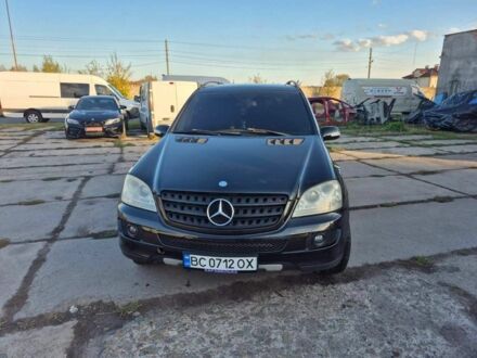 Мерседес 320 2005 в Червонограде на Automoto.ua Черный Мерседес 320, объемом двигателя 3 л и пробегом 342 тыс. км за 8000 $, фото 1 на Automoto.ua