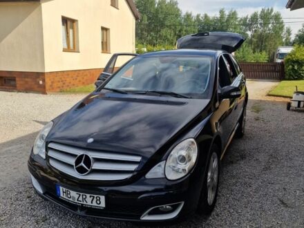 Мерседес 320 2007 у Кропивницькому (Кіровограді) на Automoto.ua Чорний Мерседес 320, об'ємом двигуна 0 л та пробігом 330 тис. км за 3500 $, фото 1 на Automoto.ua