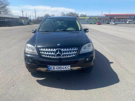 Мерседес 320 2008 в Томашполе на Automoto.ua Черный Мерседес 320, объемом двигателя 3 л и пробегом 200 тыс. км за 13000 $, фото 1 на Automoto.ua