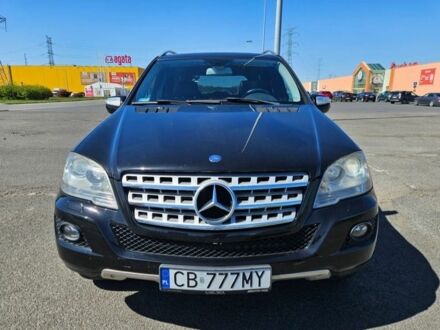 Мерседес 320 2008 в Сумах на Automoto.ua Черный Мерседес 320, объемом двигателя 3 л и пробегом 239 тыс. км за 2815 $, фото 1 на Automoto.ua