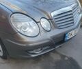 Коричневый Мерседес 320, объемом двигателя 0 л и пробегом 480 тыс. км за 8500 $, фото 13 на Automoto.ua