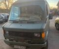Желтый Мерседес 320, объемом двигателя 2.3 л и пробегом 235 тыс. км за 2300 $, фото 2 на Automoto.ua