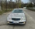 Серый Мерседес 320, объемом двигателя 3.2 л и пробегом 400 тыс. км за 5850 $, фото 1 на Automoto.ua