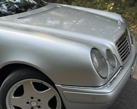 Серый Мерседес 320, объемом двигателя 3.2 л и пробегом 353 тыс. км за 5300 $, фото 17 на Automoto.ua