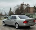 Серый Мерседес 320, объемом двигателя 3.2 л и пробегом 580 тыс. км за 3900 $, фото 3 на Automoto.ua