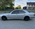 Серый Мерседес 320, объемом двигателя 3.2 л и пробегом 465 тыс. км за 4000 $, фото 1 на Automoto.ua
