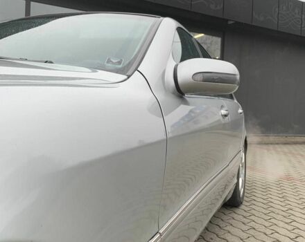 Сірий Мерседес 320, об'ємом двигуна 0 л та пробігом 300 тис. км за 2200 $, фото 4 на Automoto.ua