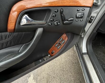 Сірий Мерседес 320, об'ємом двигуна 3.2 л та пробігом 530 тис. км за 3250 $, фото 10 на Automoto.ua