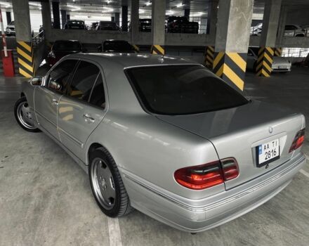 Сірий Мерседес 320, об'ємом двигуна 3.2 л та пробігом 490 тис. км за 4099 $, фото 4 на Automoto.ua