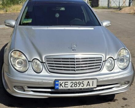 Сірий Мерседес 320, об'ємом двигуна 3.2 л та пробігом 500 тис. км за 7000 $, фото 1 на Automoto.ua
