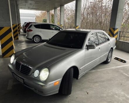 Сірий Мерседес 320, об'ємом двигуна 3.2 л та пробігом 490 тис. км за 4099 $, фото 6 на Automoto.ua