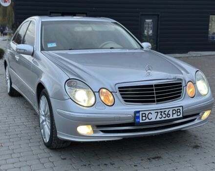 Серый Мерседес 320, объемом двигателя 3.2 л и пробегом 460 тыс. км за 6100 $, фото 2 на Automoto.ua