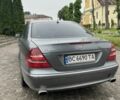 Серый Мерседес 320, объемом двигателя 3.2 л и пробегом 378 тыс. км за 5500 $, фото 1 на Automoto.ua