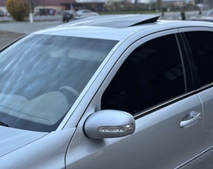 Серый Мерседес 320, объемом двигателя 3.2 л и пробегом 460 тыс. км за 6100 $, фото 7 на Automoto.ua