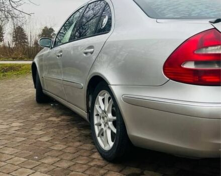 Серый Мерседес 320, объемом двигателя 3.2 л и пробегом 520 тыс. км за 5000 $, фото 4 на Automoto.ua