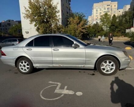 Серый Мерседес 320, объемом двигателя 3.2 л и пробегом 352 тыс. км за 3200 $, фото 9 на Automoto.ua