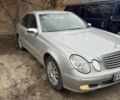 Серый Мерседес 320, объемом двигателя 3.2 л и пробегом 200 тыс. км за 6500 $, фото 1 на Automoto.ua