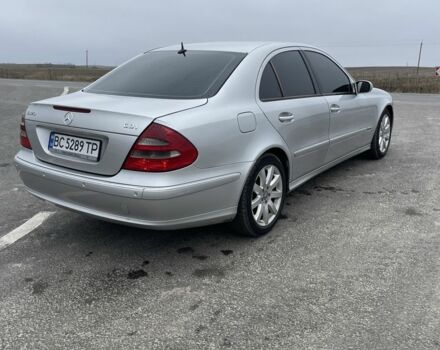 Сірий Мерседес 320, об'ємом двигуна 3.2 л та пробігом 429 тис. км за 6500 $, фото 3 на Automoto.ua