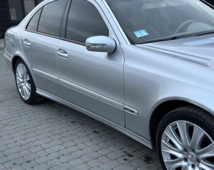 Серый Мерседес 320, объемом двигателя 3.2 л и пробегом 460 тыс. км за 6100 $, фото 3 на Automoto.ua