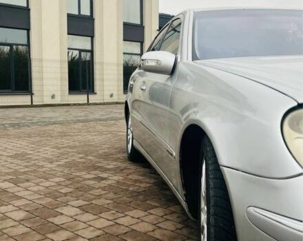 Серый Мерседес 320, объемом двигателя 3.2 л и пробегом 520 тыс. км за 5000 $, фото 15 на Automoto.ua