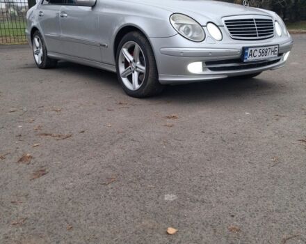 Серый Мерседес 320, объемом двигателя 3.2 л и пробегом 350 тыс. км за 7900 $, фото 3 на Automoto.ua