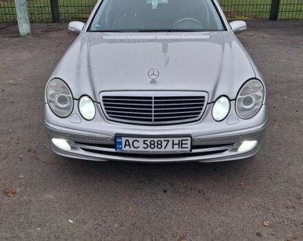 Серый Мерседес 320, объемом двигателя 3.2 л и пробегом 350 тыс. км за 7900 $, фото 6 на Automoto.ua