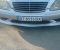 Серый Мерседес 320, объемом двигателя 3.2 л и пробегом 350 тыс. км за 3514 $, фото 1 на Automoto.ua