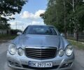 Сірий Мерседес 320, об'ємом двигуна 1.9 л та пробігом 43 тис. км за 3589 $, фото 1 на Automoto.ua