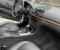 Серый Мерседес 320, объемом двигателя 3.2 л и пробегом 290 тыс. км за 6300 $, фото 5 на Automoto.ua