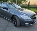 Сірий Мерседес 320, об'ємом двигуна 3 л та пробігом 364 тис. км за 14000 $, фото 1 на Automoto.ua