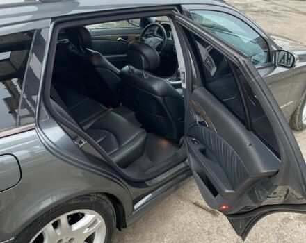 Серый Мерседес 320, объемом двигателя 3.2 л и пробегом 440 тыс. км за 6900 $, фото 6 на Automoto.ua