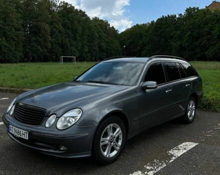 Серый Мерседес 320, объемом двигателя 3.2 л и пробегом 346 тыс. км за 7000 $, фото 1 на Automoto.ua