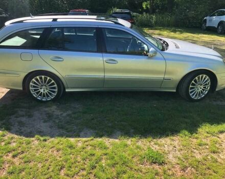 Серый Мерседес 320, объемом двигателя 3 л и пробегом 355 тыс. км за 2750 $, фото 4 на Automoto.ua