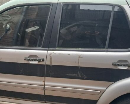 Сірий Мерседес 320, об'ємом двигуна 3 л та пробігом 200 тис. км за 1419 $, фото 2 на Automoto.ua