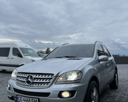 Сірий Мерседес 320, об'ємом двигуна 3 л та пробігом 300 тис. км за 10000 $, фото 1 на Automoto.ua