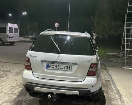 Сірий Мерседес 320, об'ємом двигуна 3 л та пробігом 315 тис. км за 10700 $, фото 4 на Automoto.ua