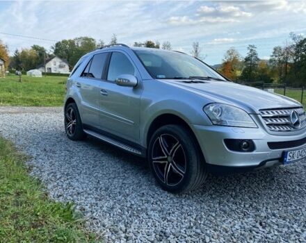 Сірий Мерседес 320, об'ємом двигуна 3 л та пробігом 180 тис. км за 3150 $, фото 10 на Automoto.ua