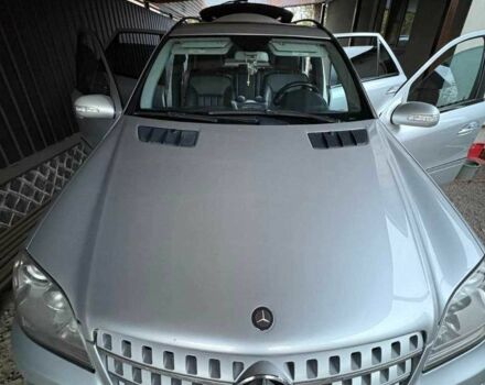 Сірий Мерседес 320, об'ємом двигуна 3 л та пробігом 261 тис. км за 15500 $, фото 8 на Automoto.ua