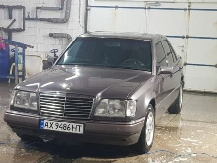 Серый Мерседес 320, объемом двигателя 0 л и пробегом 1 тыс. км за 5500 $, фото 1 на Automoto.ua