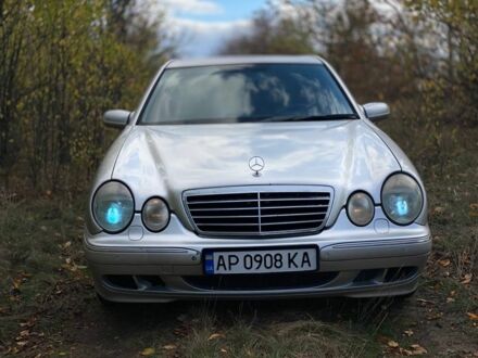 Серый Мерседес 320, объемом двигателя 3.2 л и пробегом 475 тыс. км за 3500 $, фото 1 на Automoto.ua